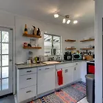 Charming Old Florida Home 15 Mins From Beaches